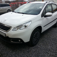 Peugeot 2008 Autopotahy Authentic Premium